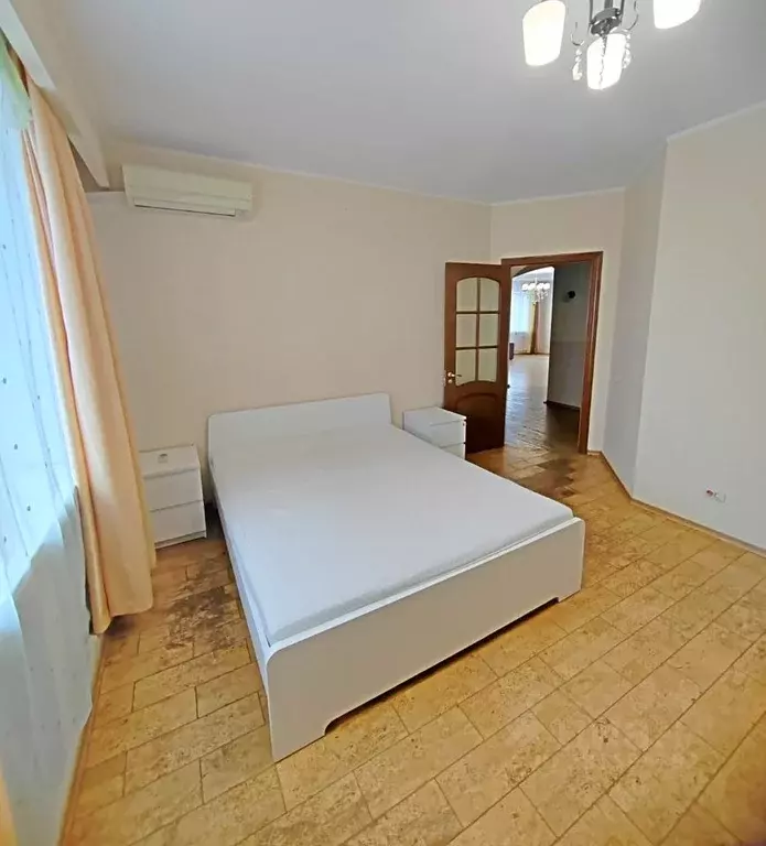 3-к кв. Ярославская область, Ярославль ул. Тургенева, 21к2 (150.0 м) - Фото 1