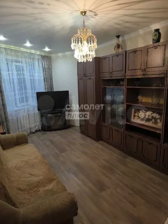 3-к. квартира, 63 м, 3/9 эт. - Фото 1