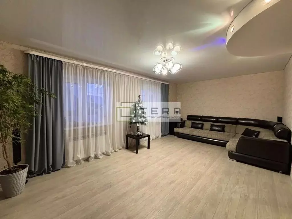 Дом в Башкортостан, Иглинский сельсовет, с. Иглино ул. Якутова, 45 ... - Фото 1