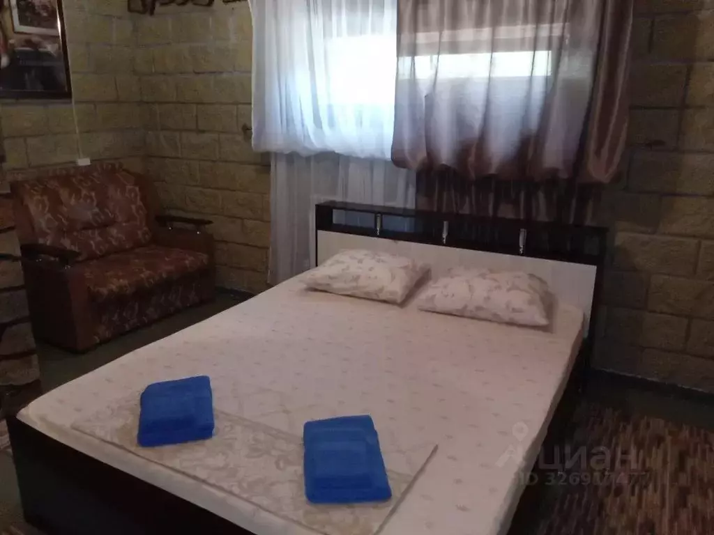 Дом в Адыгея, Майкоп городской округ, Ханская ст-ца ул. Огородная, 2 ... - Фото 1