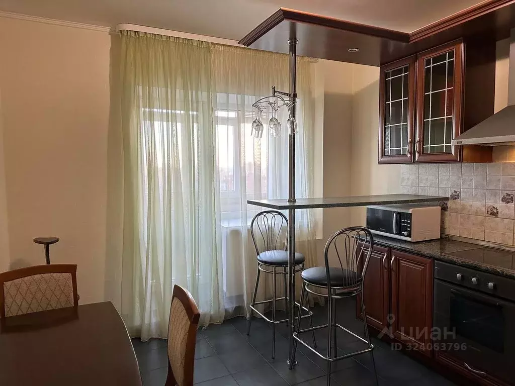 2-к кв. Пермский край, Пермь ул. Плеханова, 2 (65.0 м) - Фото 1