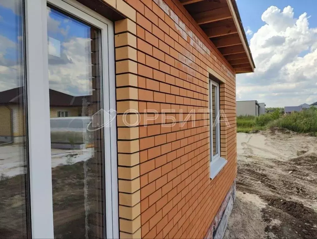 Дом в Тюменская область, Тюмень Лето-Парк кп, ул. Светлая (130 м) - Фото 1