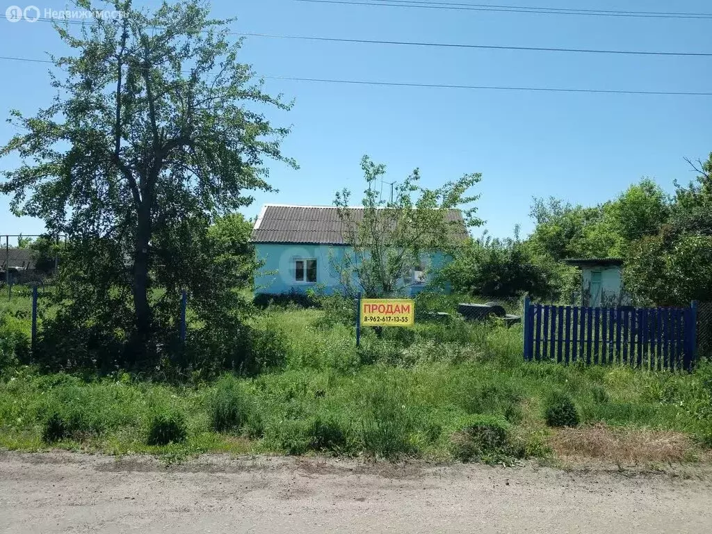 Дом в Саратовская область, Романовское муниципальное образование, ... - Фото 0