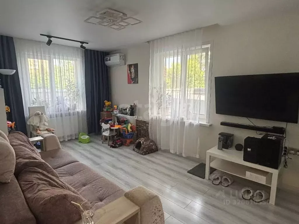 2-к кв. Татарстан, Казань ул. Фатыха Амирхана, 71 (49.6 м) - Фото 1