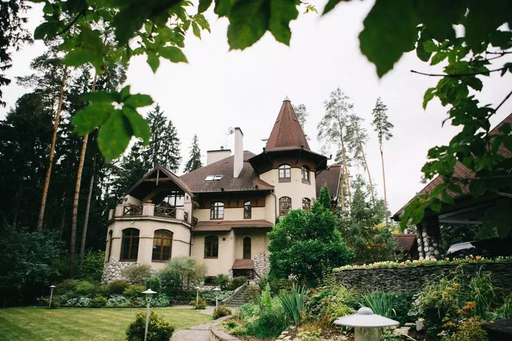 Коттедж в Московская область, Одинцовский городской округ, Грибово ... - Фото 1