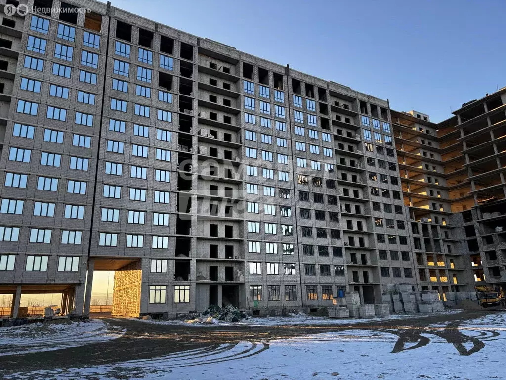 3-комнатная квартира: Чегем, Баксанское шоссе, 1Б (70 м) - Фото 1