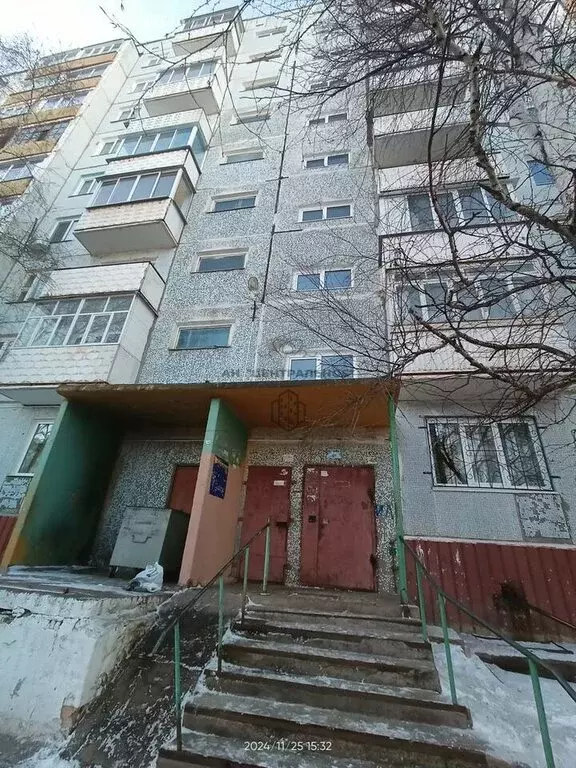 2-комнатная квартира: Шарыпово, 6-й микрорайон, 10 (54 м) - Фото 0