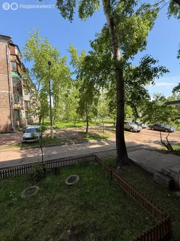 2-комнатная квартира: Братск, улица Кирова, 26А (44 м) - Фото 0