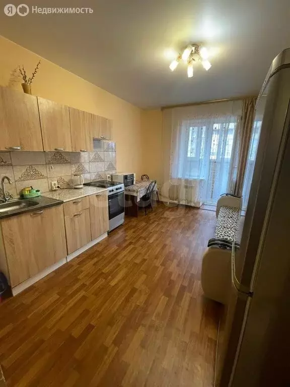 1-комнатная квартира: Тюмень, улица Бориса Житкова, 6к1 (42.2 м) - Фото 1