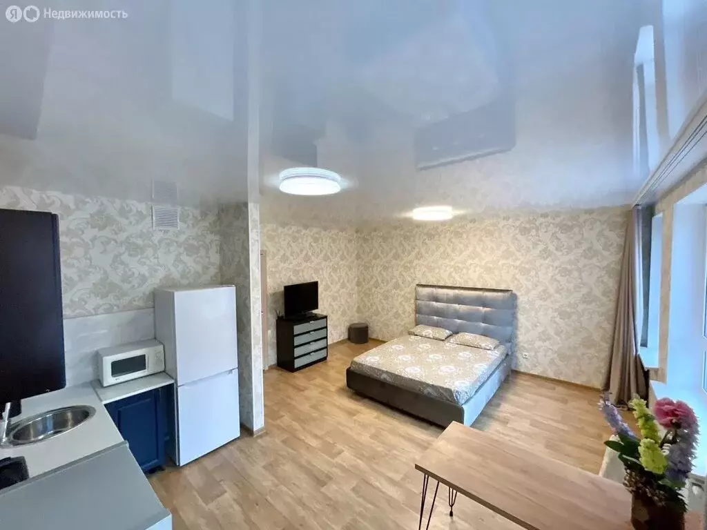 Квартира-студия: Екатеринбург, улица Новаторов, 8 (33.2 м) - Фото 2