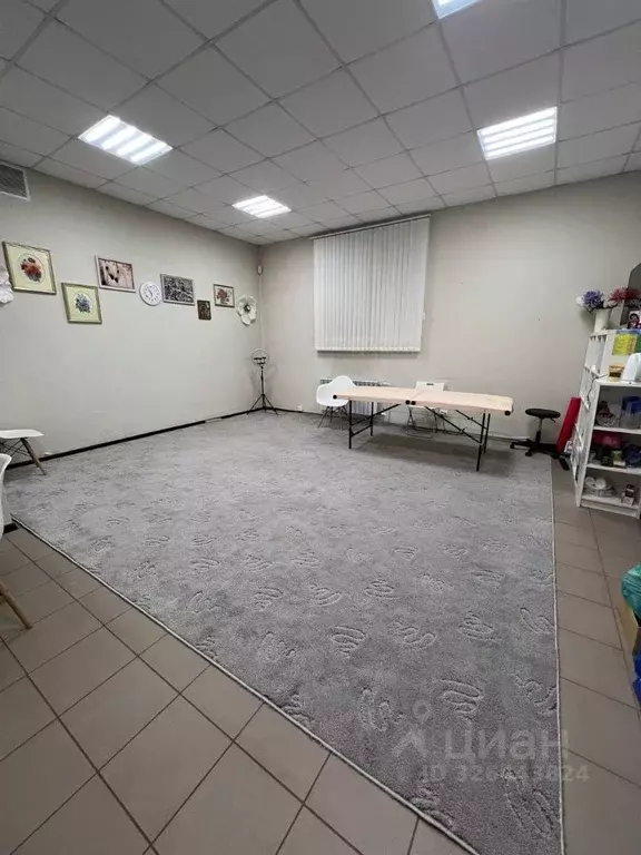 Помещение свободного назначения в Омская область, Омск ул. Перелета, ... - Фото 1