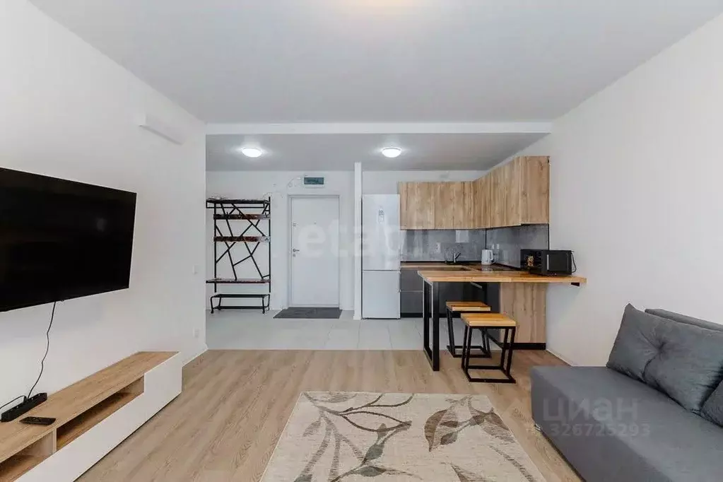 1-к кв. Свердловская область, Екатеринбург ул. Хуторская, 1/2 (40.9 м) - Фото 1