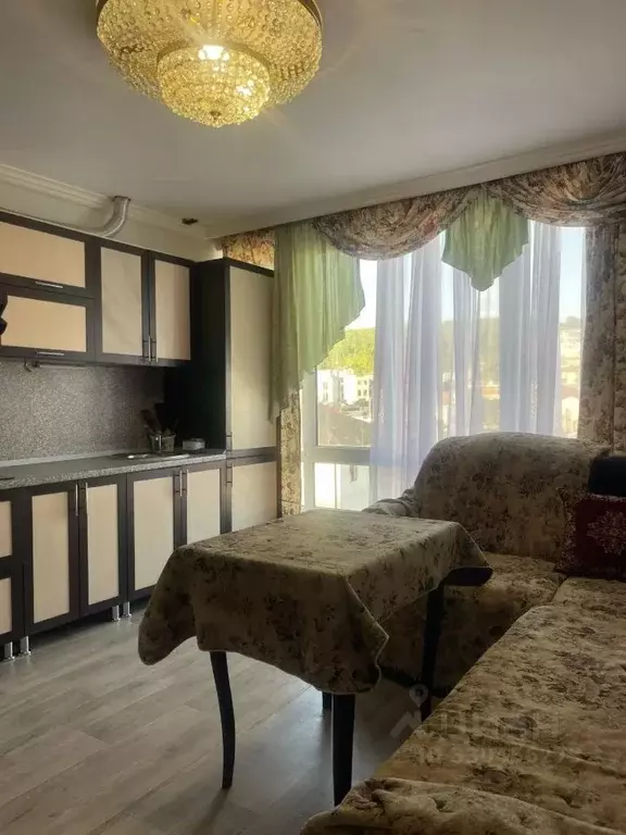 2-к кв. Краснодарский край, Сочи Каспийская ул., 44Б (40.0 м) - Фото 1