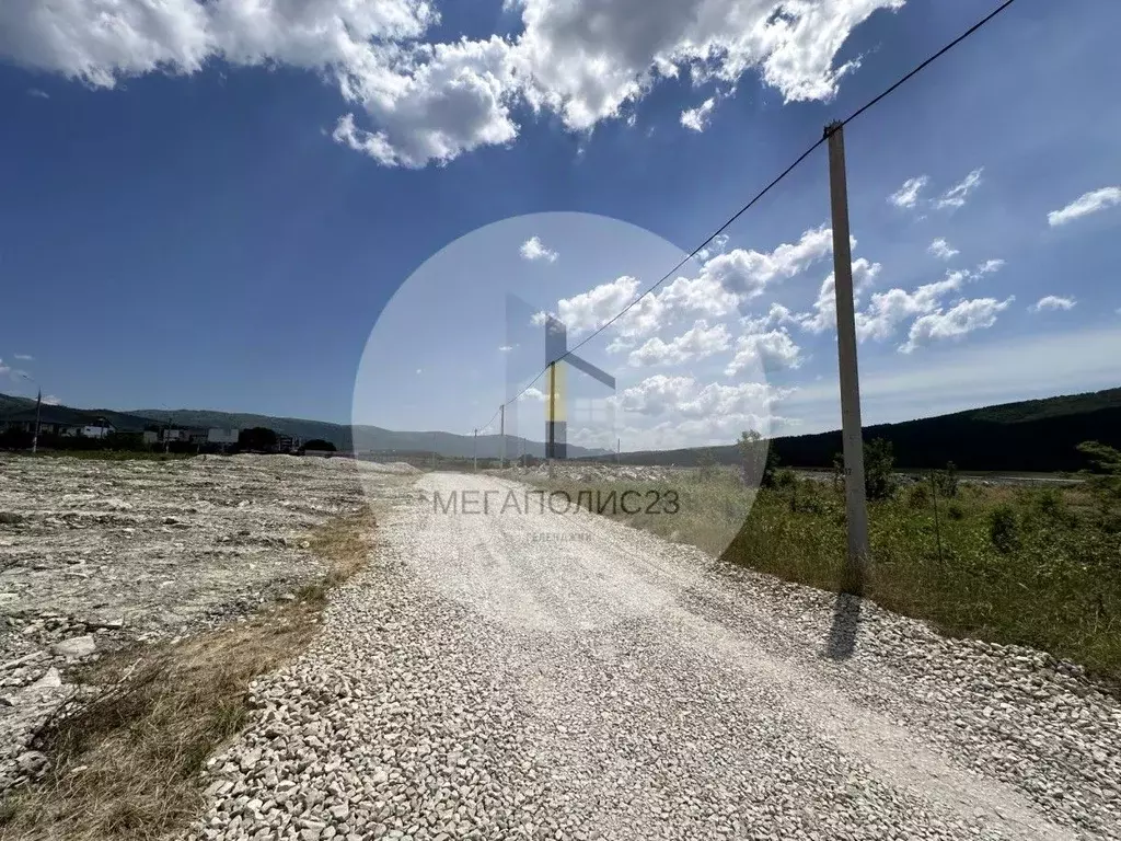 Участок в Краснодарский край, Геленджик муниципальное образование, с. ... - Фото 1