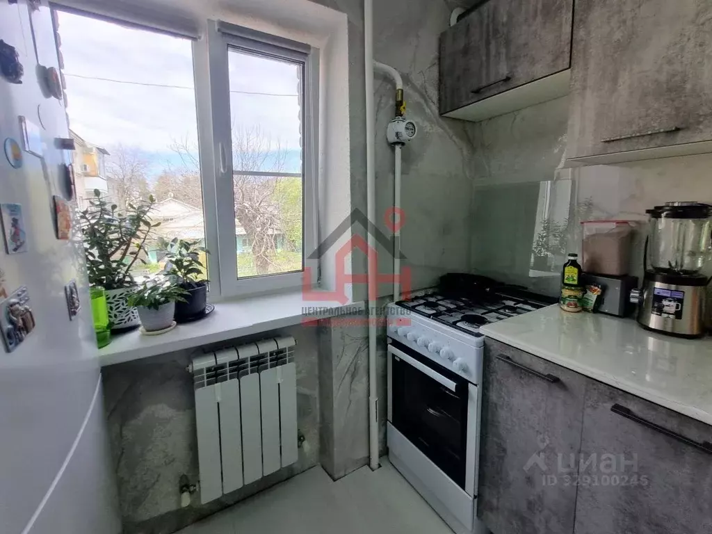 2-к кв. Ставропольский край, Ессентуки ул. Гагарина, 97 (40.0 м) - Фото 2