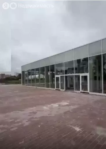 Торговая площадь (1300 м) - Фото 1