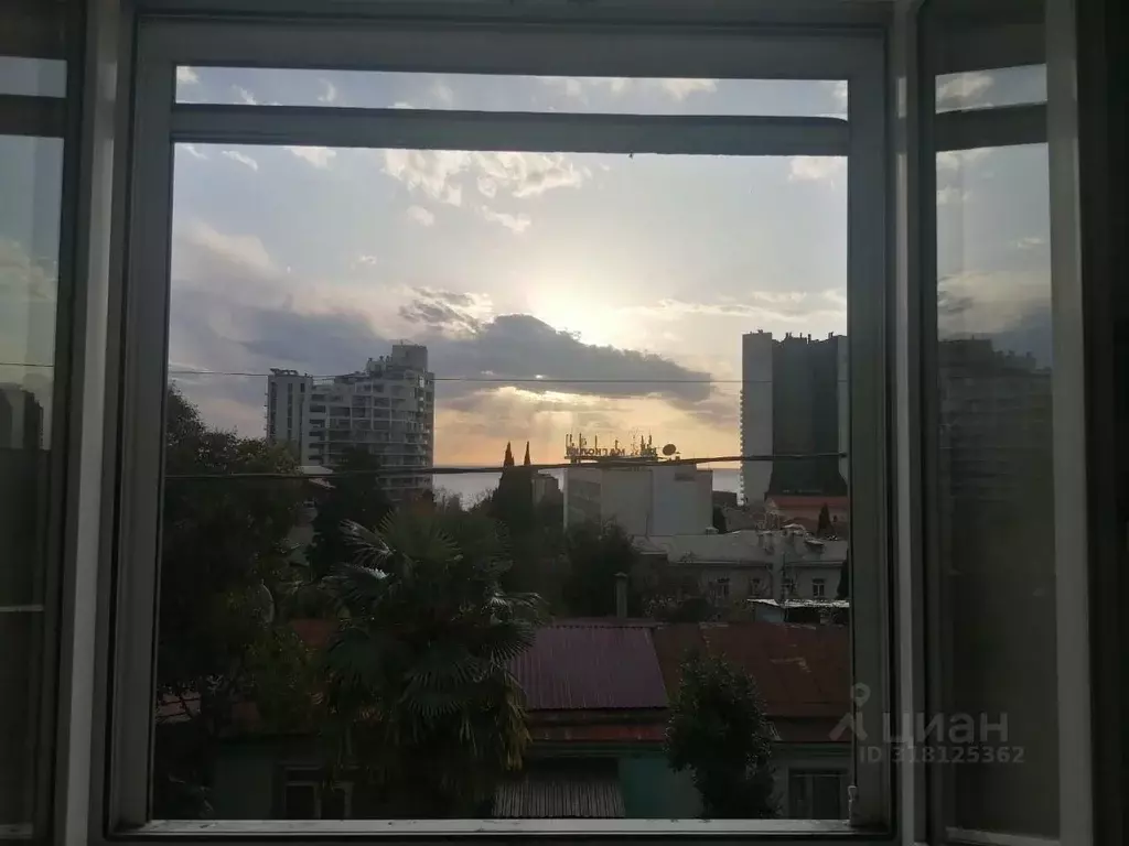 3-к кв. Краснодарский край, Сочи Центральный мкр, ул. Кубанская, 20 ... - Фото 0