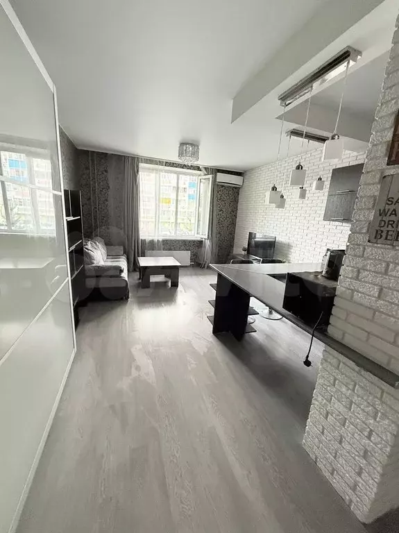 3-к. квартира, 60 м, 1/13 эт. - Фото 0