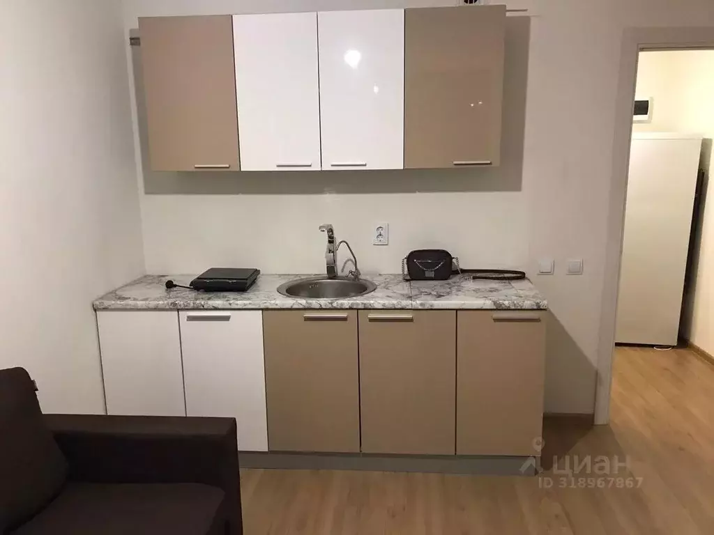 Студия Ленинградская область, Кировск Новая ул., 29 (20.0 м) - Фото 1