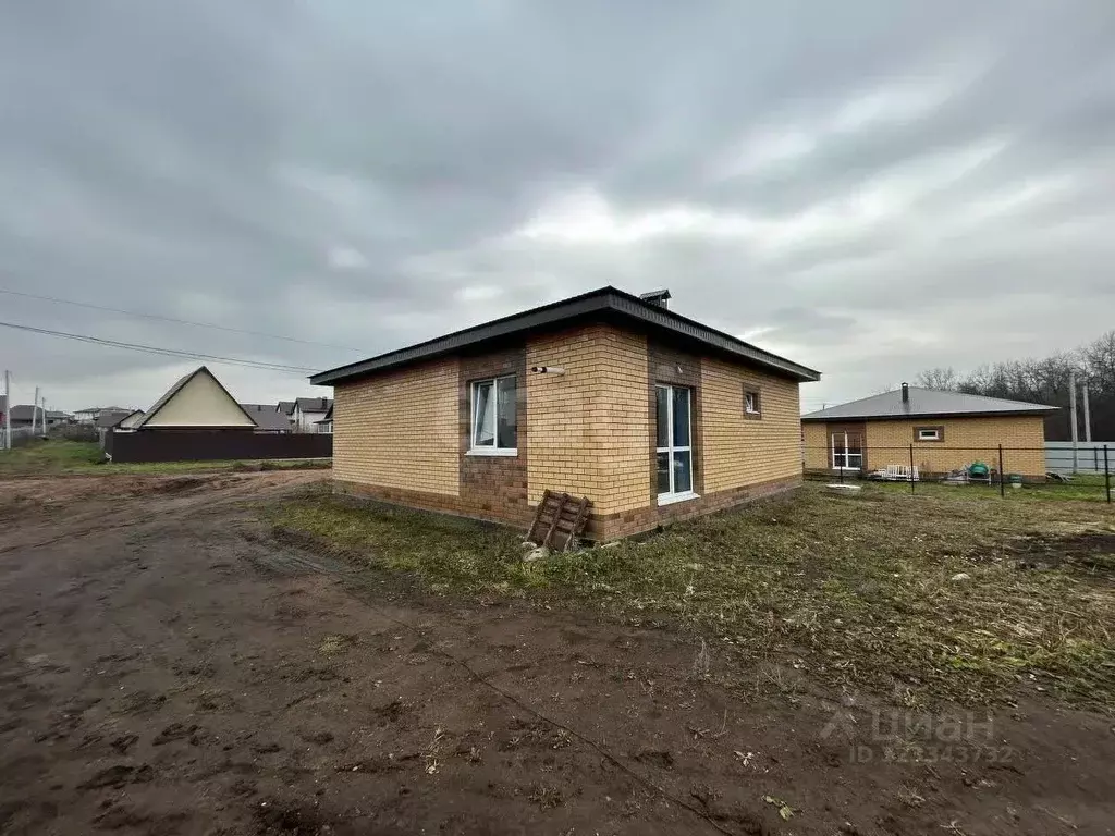 Дом в Башкортостан, Уфа городской округ, с. Нагаево, 39-й кв-л 91 (96 ... - Фото 0