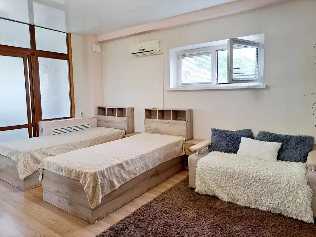 2-к кв. Краснодарский край, Сочи Хоста жилрайон, ул. Глазунова, 1 ... - Фото 0