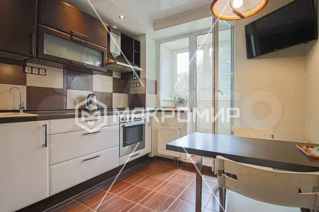 1-к. квартира, 40 м, 2/18 эт. - Фото 0