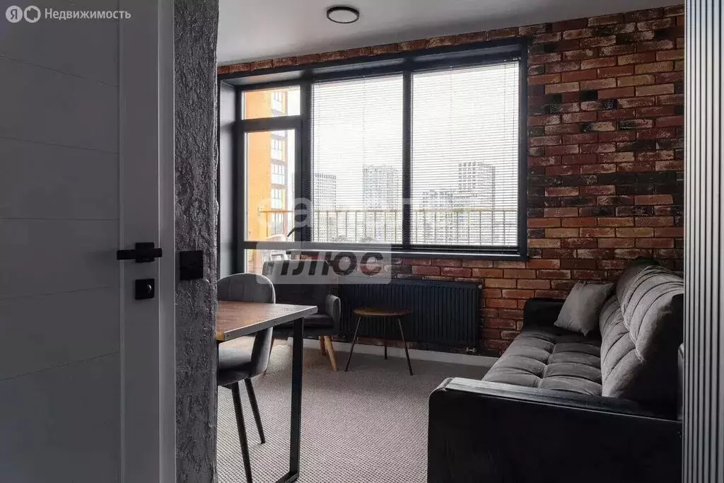 Квартира-студия: Екатеринбург, улица Крауля, 107 (25 м) - Фото 1