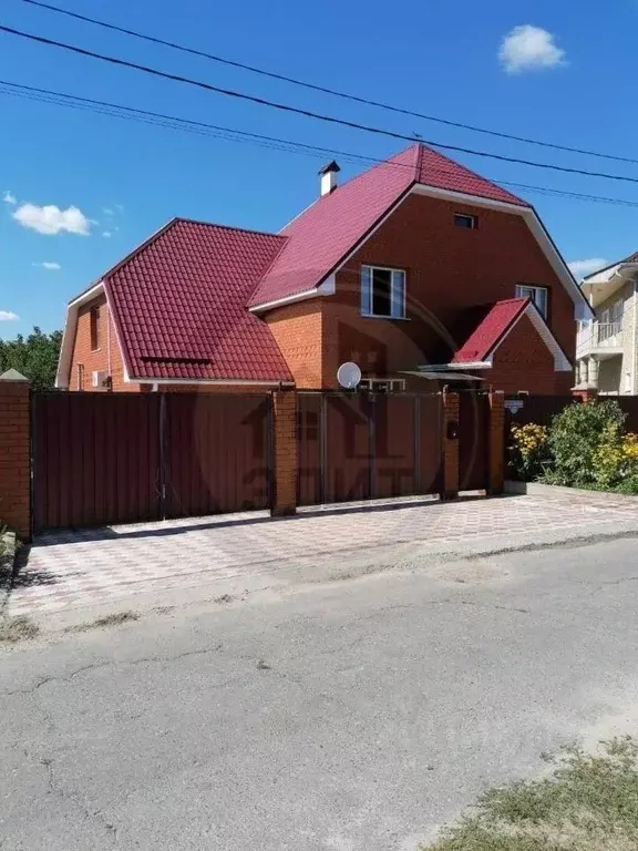 Дом в Белгородская область, Старый Оскол Кленовая ул., 17 (240 м) - Фото 2