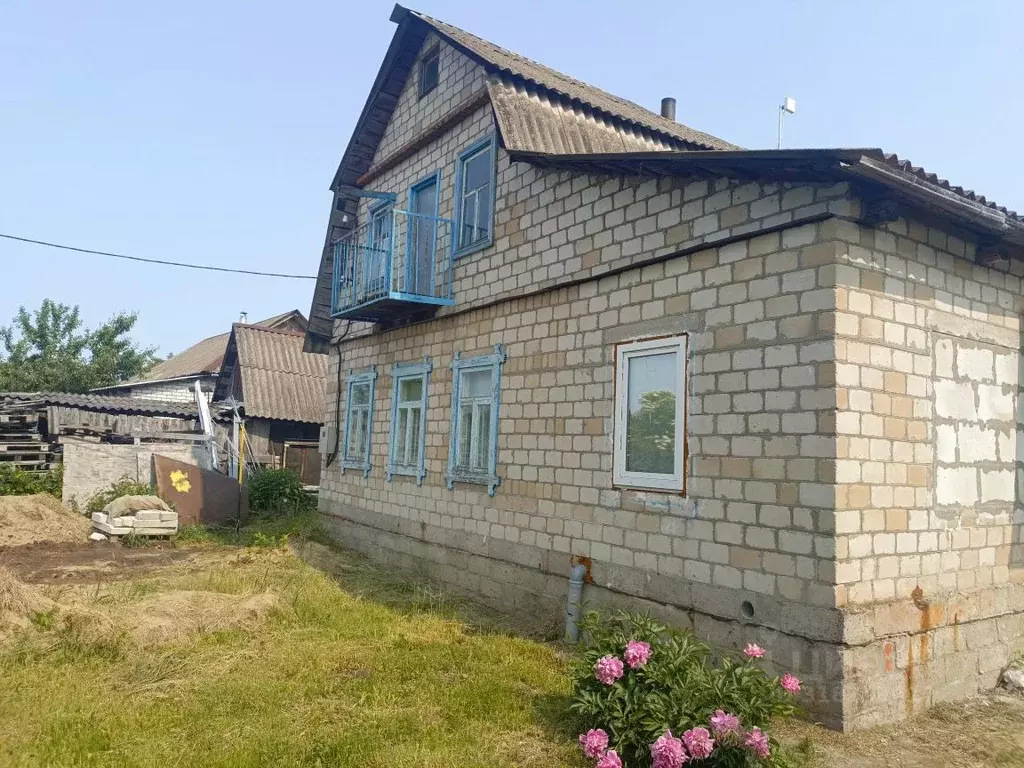 Дом в Курская область, Железногорский район, Разветьевский сельсовет, ... - Фото 1