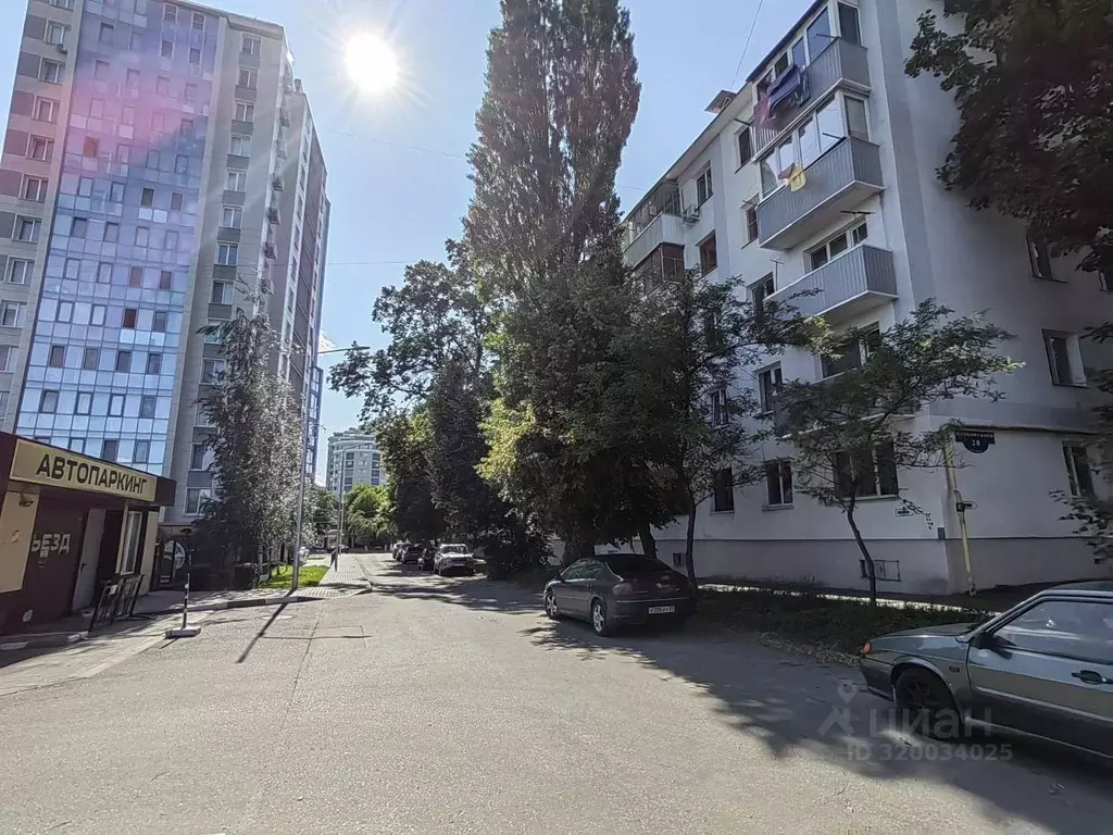 2-к кв. Белгородская область, Белгород ул. Маяковского, 28 (48.0 м) - Фото 0