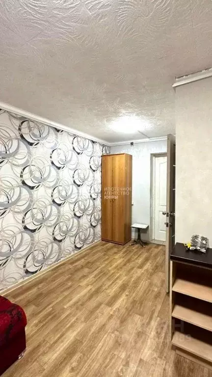 Комната Ханты-Мансийский АО, Ханты-Мансийск ул. Сутормина, 27 (18.0 м) - Фото 0