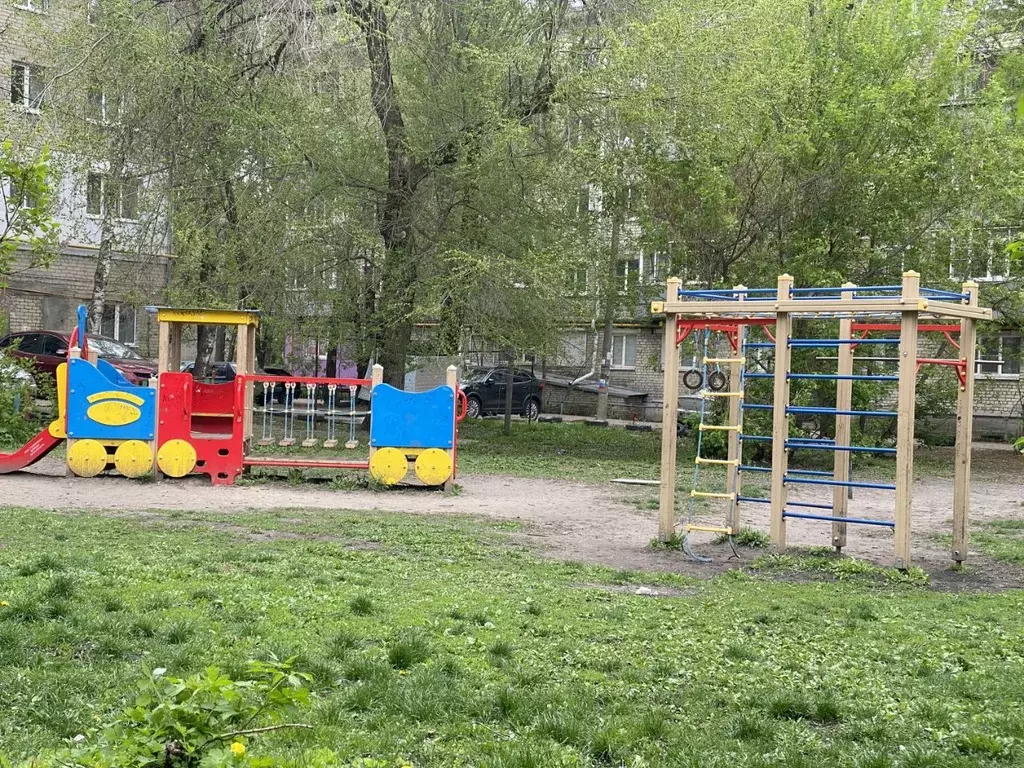 3-к кв. Пензенская область, Пенза ул. Луначарского, 38А (53.8 м) - Фото 1