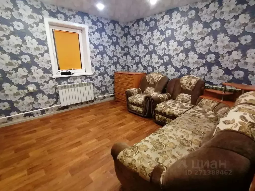 Дом в Иркутская область, Иркутск ул. Павла Красильникова, 167 (50 м) - Фото 0