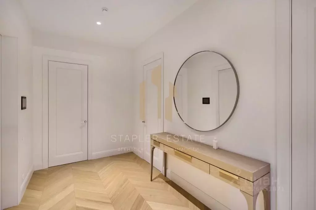 3-к кв. Москва ул. Большая Полянка, 9С1 (194.6 м) - Фото 2