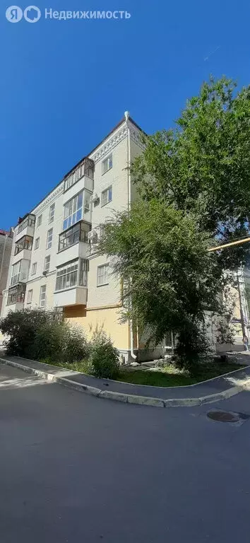 3-комнатная квартира: Курган, улица Ленина, 19 (70.4 м) - Фото 0