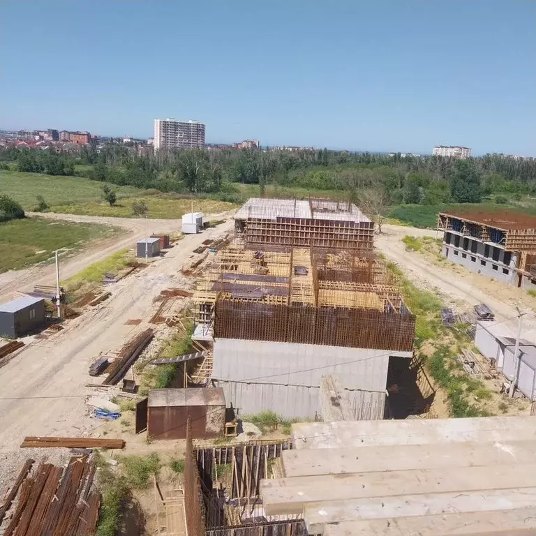 2-к. квартира, 86 м, 2/8 эт. - Фото 1