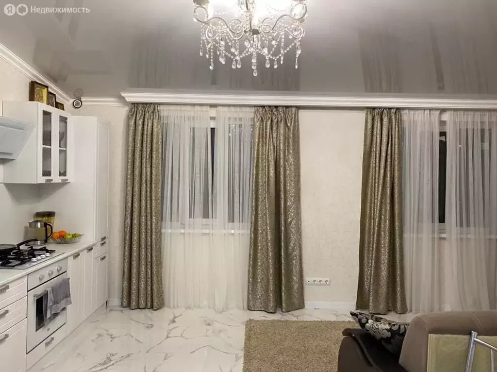 2-комнатная квартира: Геленджик, улица Толстого, 51 (61 м) - Фото 1