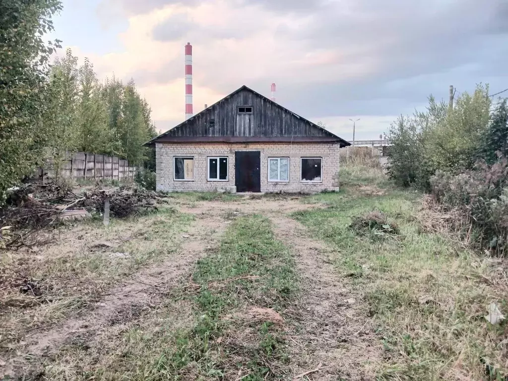 Помещение свободного назначения в Ленинградская область, Кириши Лесное ... - Фото 0