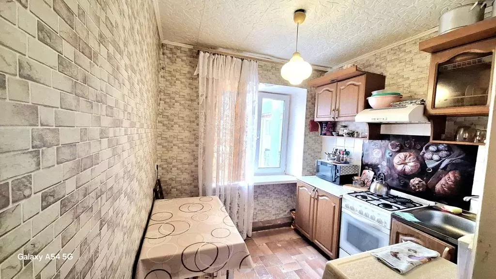 2-к кв. Саратовская область, Саратов ул. 2-я Садовая, 11 (43.3 м) - Фото 1