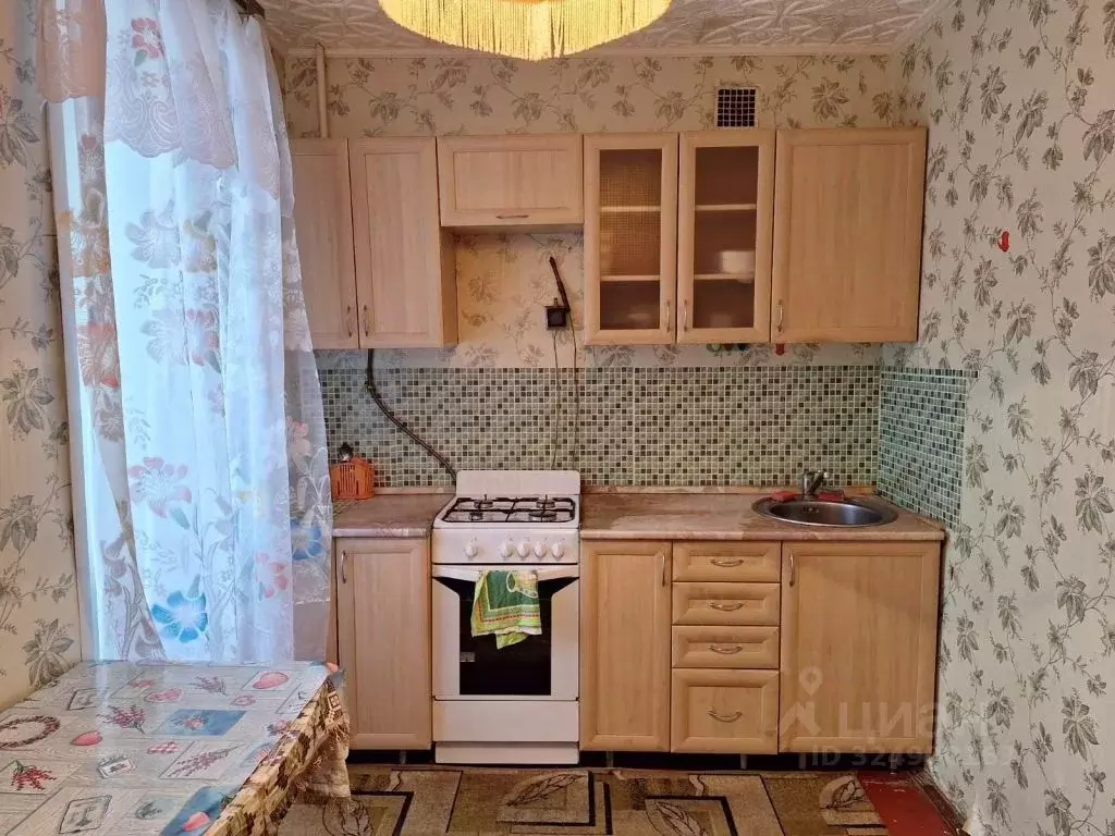 1-к кв. Нижегородская область, Дзержинск Молодежная ул., 13 (34.4 м) - Фото 1