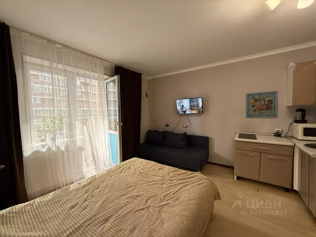 Студия Краснодарский край, Краснодар Имени Петра Метальникова мкр, ул. ... - Фото 1