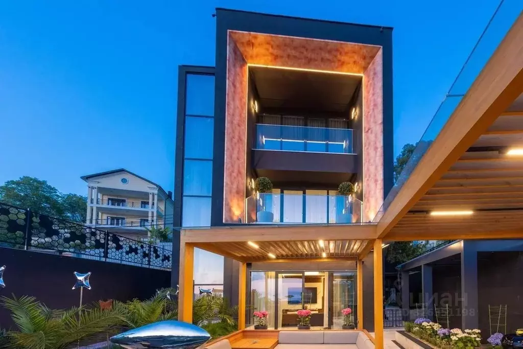 Дом в Краснодарский край, Сочи Малый Ахун мкр, ул. Дорога на Большой ... - Фото 1