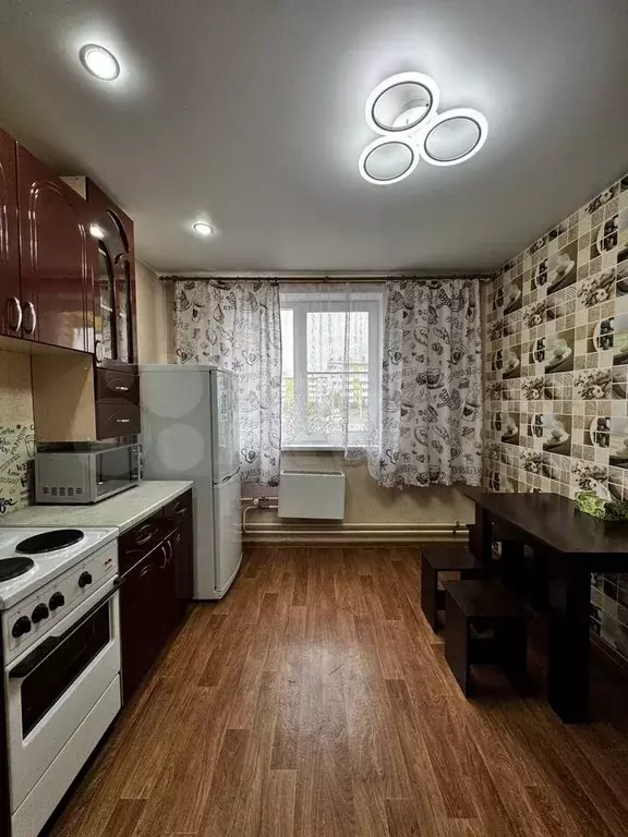 1-к. квартира, 35 м, 2/5 эт. - Фото 1