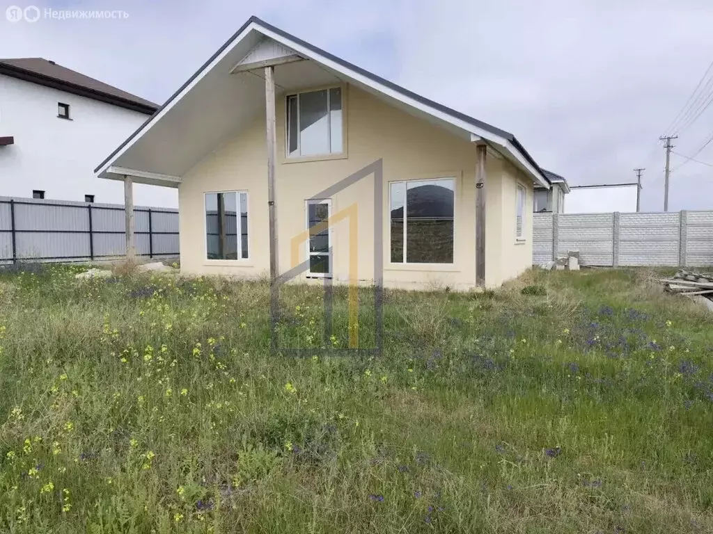 Дом в Сакский район, Уютненское сельское поселение, садоводческий ... - Фото 2