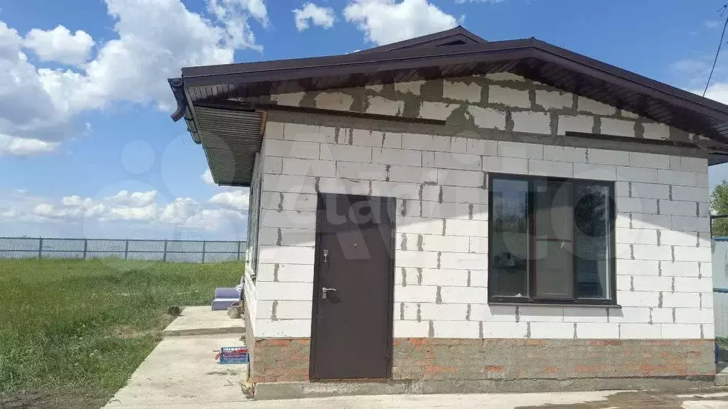 Дом 50,2 м на участке 10,5 сот. - Фото 1