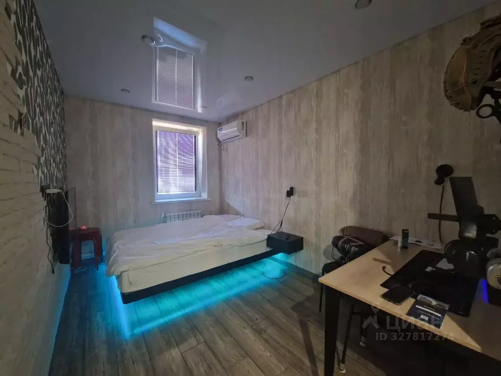 1-к кв. Волгоградская область, Волгоград ул. Добрушина, 2 (27.7 м) - Фото 2