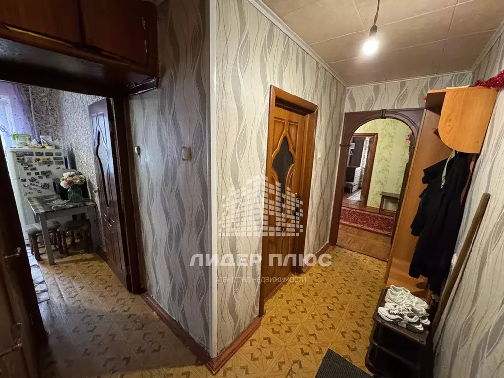 Продаётся 4-к квартира, 60.7 м - Фото 1