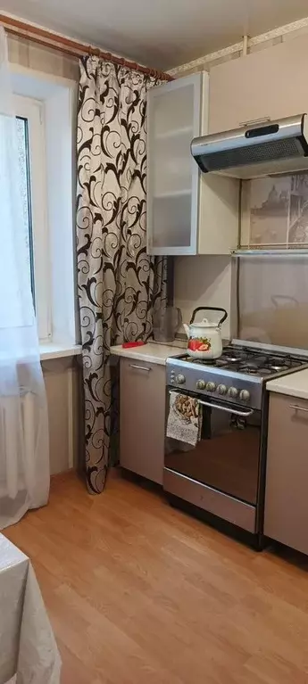 2-к. квартира, 54 м, 1/9 эт. - Фото 0
