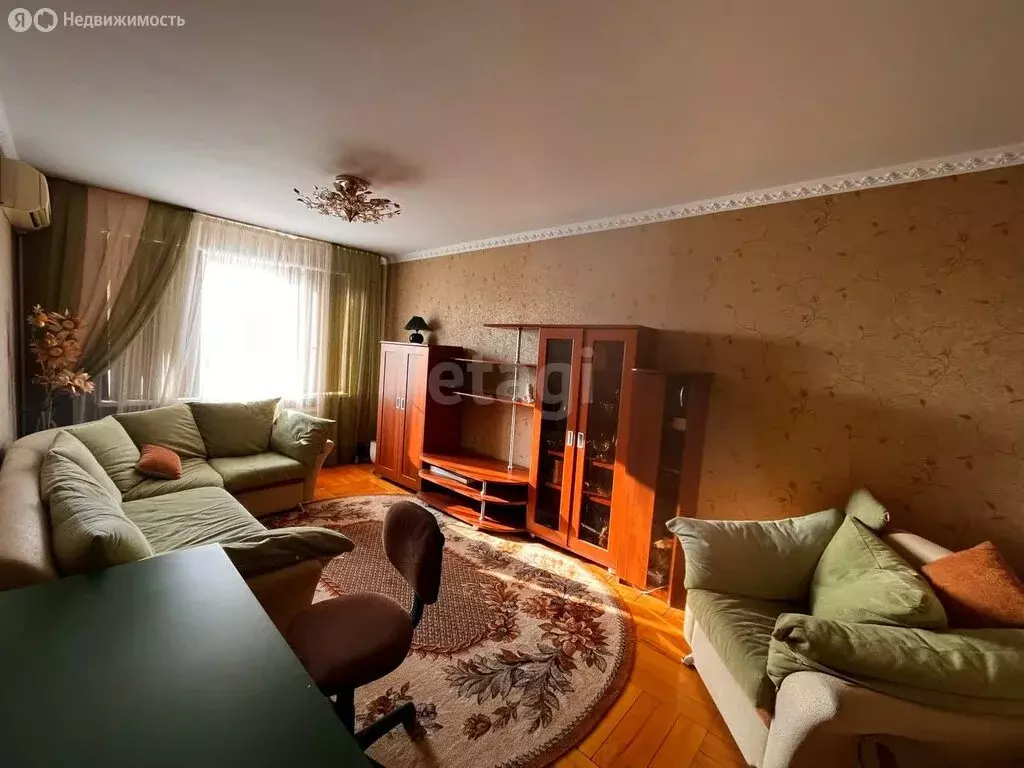 3-комнатная квартира: Невинномысск, улица Фрунзе, 5 (67 м) - Фото 1