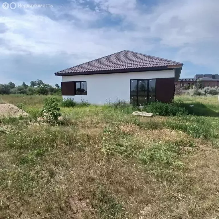 Дом в Саратовская область, муниципальное образование Энгельс, рабочий ... - Фото 2